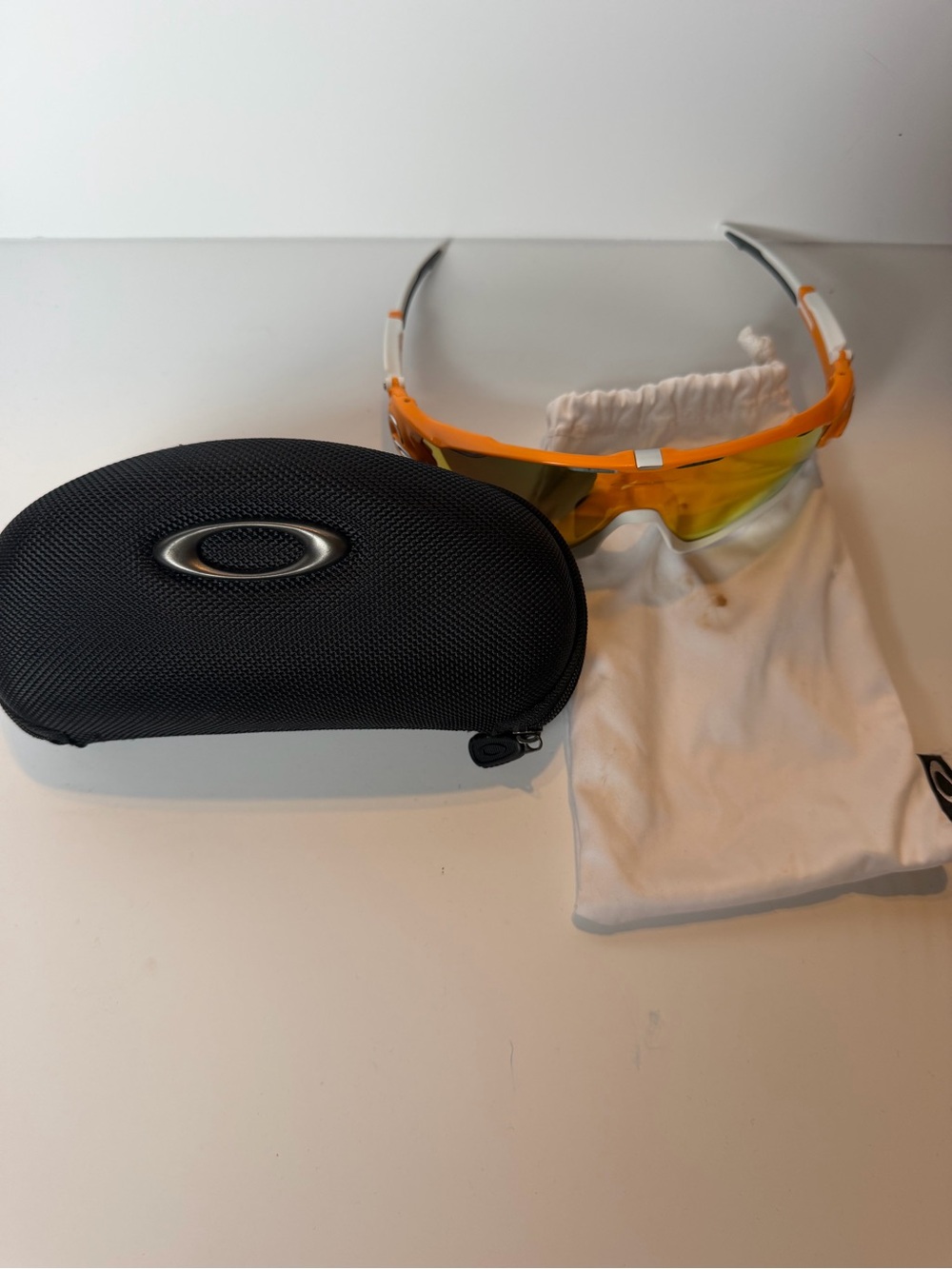 Oakley Orange JawBreaker  Sunglasses with cases